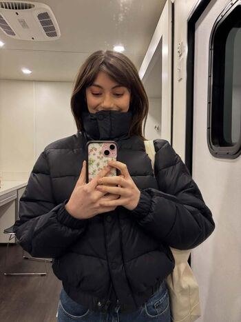 Full leaked Lauren donzis page private onlyfans photo