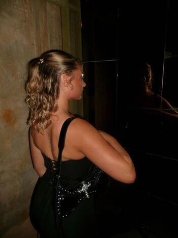 Full leaked Lauren duffy private onlyfans photo