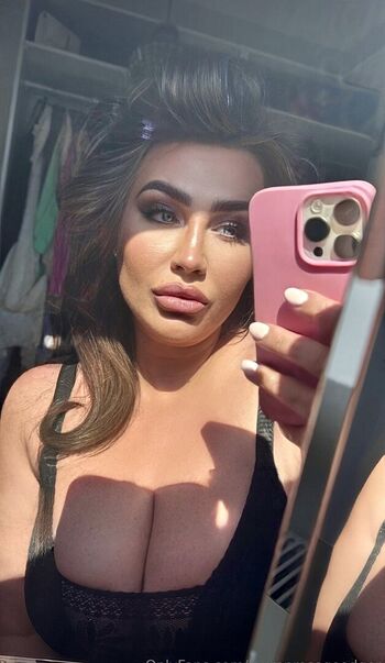 Lauren Goodger
