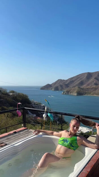 Full leaked Lauren la gringa latina private onlyfans photo