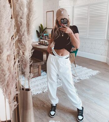 Full leaked Lauren riihimaki private onlyfans photo
