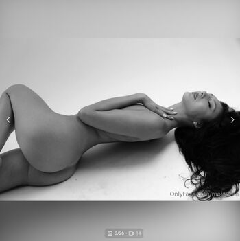 Full leaked Lauren skeoch private onlyfans photo