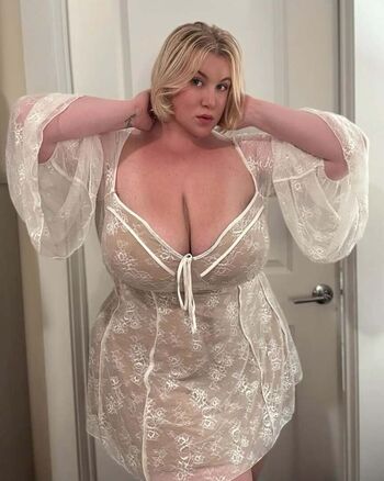 Full leaked Laurenbutler private onlyfans photo