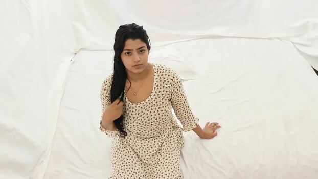Full leaked Laurensarah private onlyfans photo
