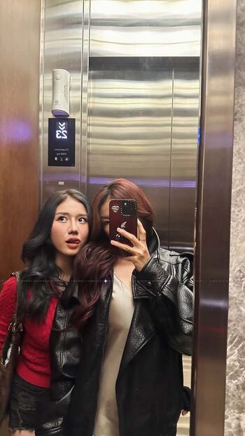 Laurensia Ineke Lrnsiakke ????????