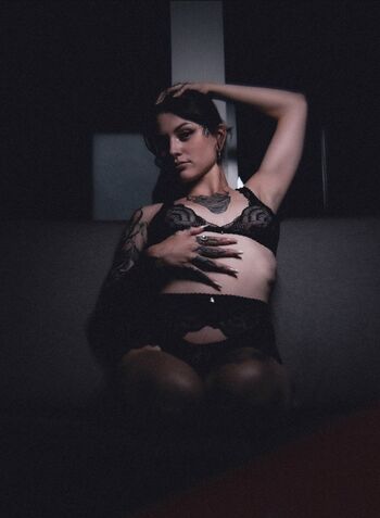 Full leaked Laurianne flt private onlyfans photo