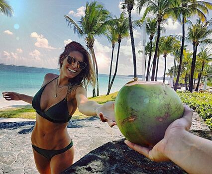 Full leaked Laury thilleman page private onlyfans photo