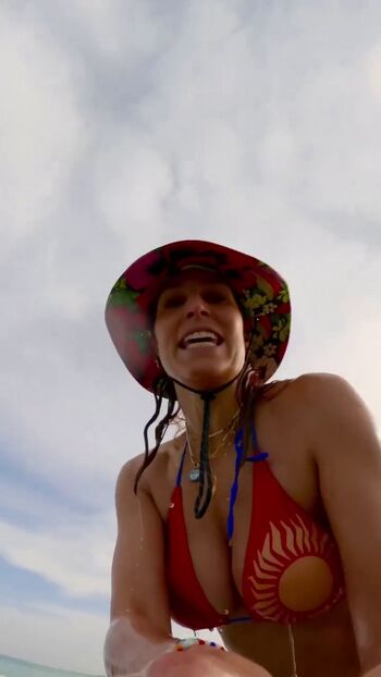 Full leaked Laury thilleman page private onlyfans photo