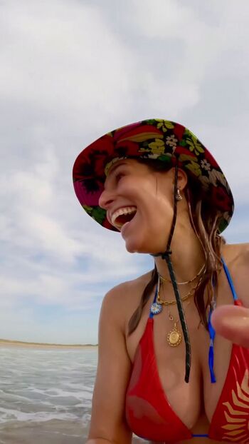 Laury Thilleman