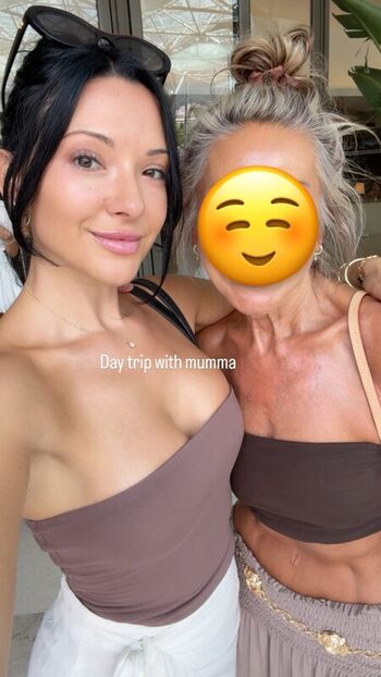 Full leaked Layah heilpern private onlyfans photo
