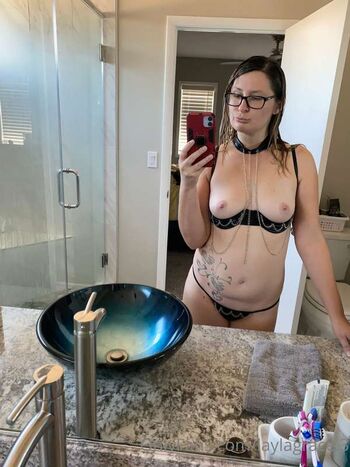 Full leaked Layla grace private onlyfans photo