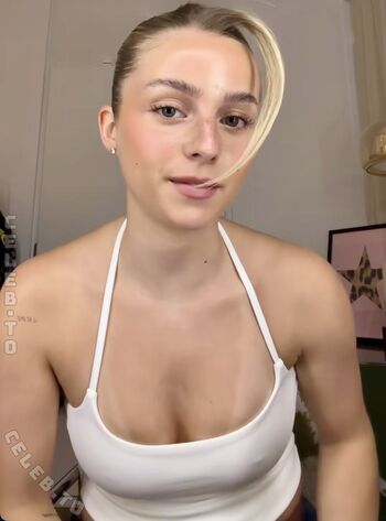 Full leaked Lea breuer page private onlyfans photo