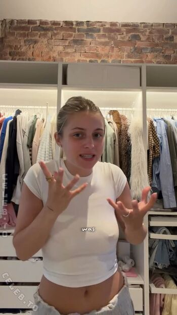 Full leaked Lea breuer page private onlyfans photo