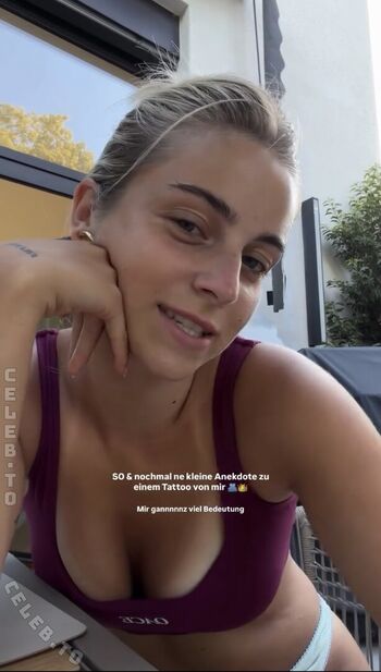 Full leaked Lea breuer page private onlyfans photo