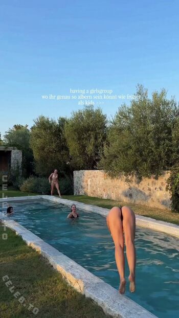 Full leaked Lea breuer private onlyfans photo