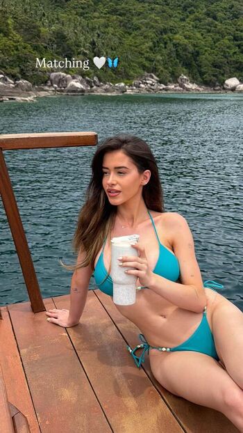 Full leaked Lea elui page private onlyfans photo