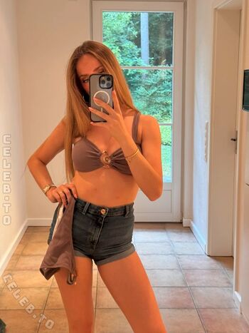 Full leaked Lea katharina maria page private onlyfans photo
