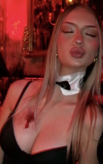 Full leaked Lea lele lsmp private onlyfans photo