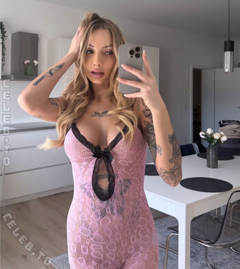 Full leaked Lea luna private onlyfans photo