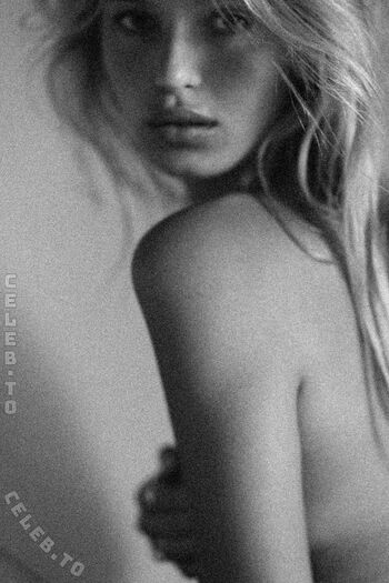 Full leaked Lea mohr page private onlyfans photo