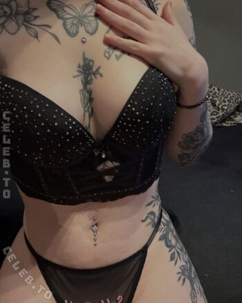 Full leaked Lea mxdxl private onlyfans photo