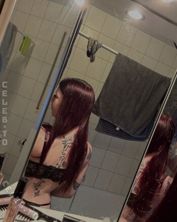 Full leaked Lea mxdxl private onlyfans photo