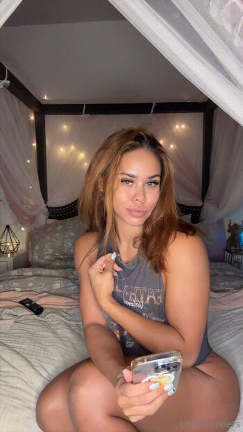 Full leaked Lea saunders private onlyfans photo