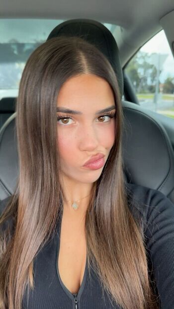 Full leaked Leah halton page private onlyfans photo