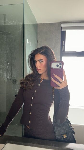 Leah Halton
