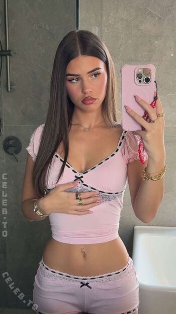Leah Halton