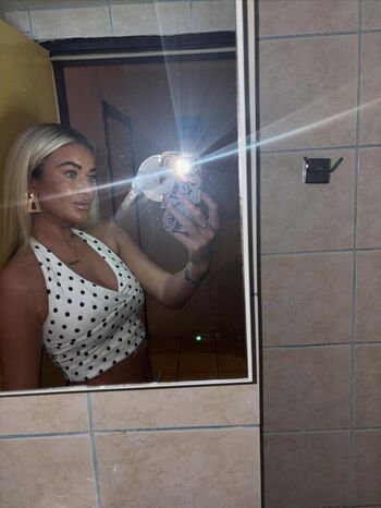 Full leaked Leah rafferty private onlyfans photo