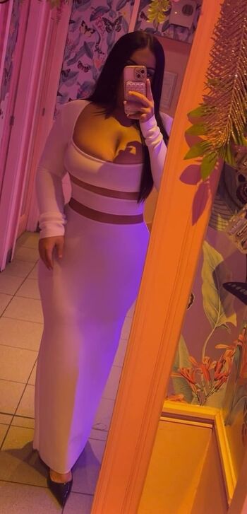 Full leaked Leah treanor private onlyfans photo