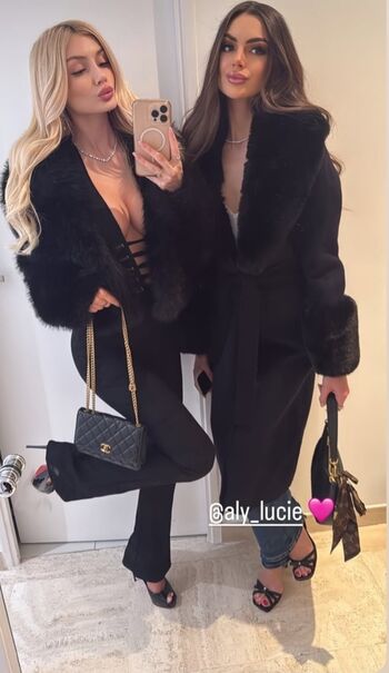 Full leaked Leakrrs private onlyfans photo