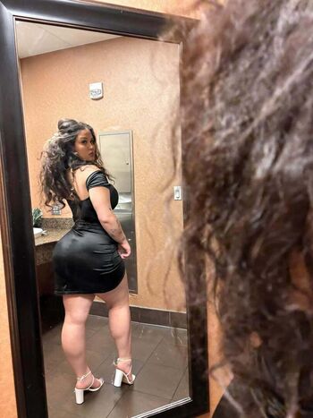 Full leaked Leamariewilson private onlyfans photo