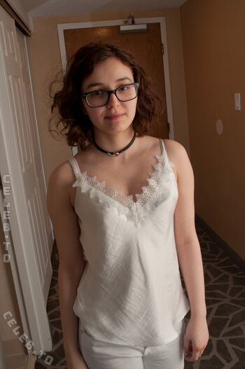 Full leaked Leana lovings page private onlyfans photo
