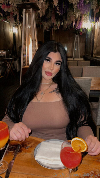 Full leaked Ledollsteph private onlyfans photo
