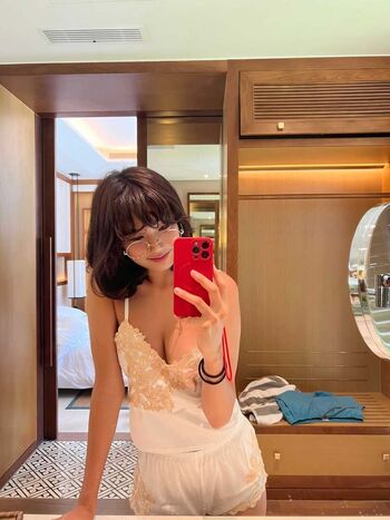 Full leaked Lee hee eun page private onlyfans photo