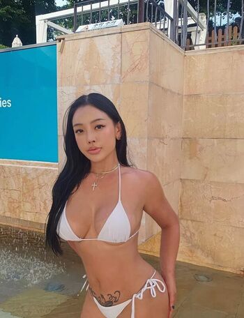 Lee So Young이소영