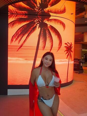 Lee So Young이소영