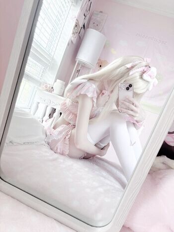 Full leaked Nenechi/ private onlyfans photo