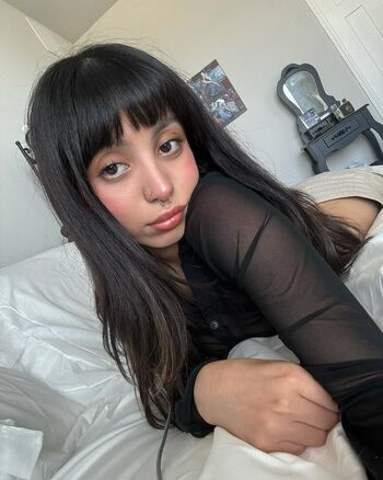 Full leaked Leeverze private onlyfans photo