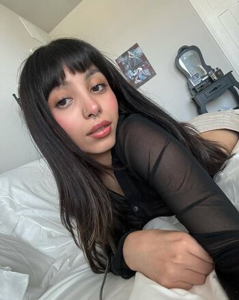 Full leaked Leeverze private onlyfans photo