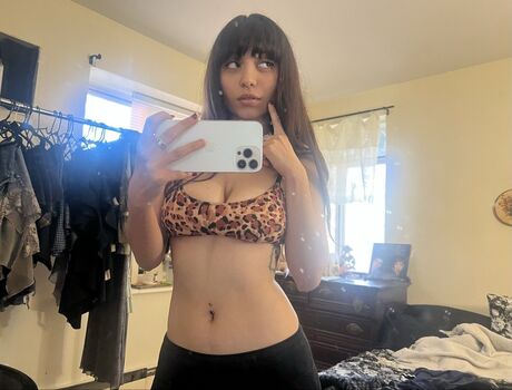 Full leaked Leeverze private onlyfans photo