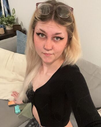 Full leaked Left fordread page private onlyfans photo