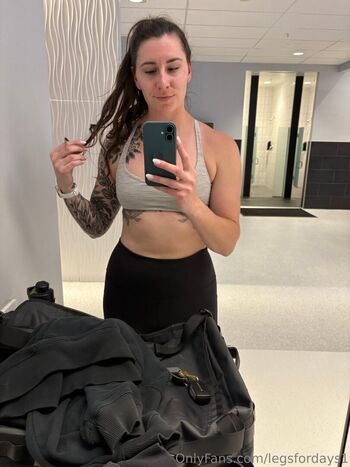 Full leaked Legsfordays private onlyfans photo