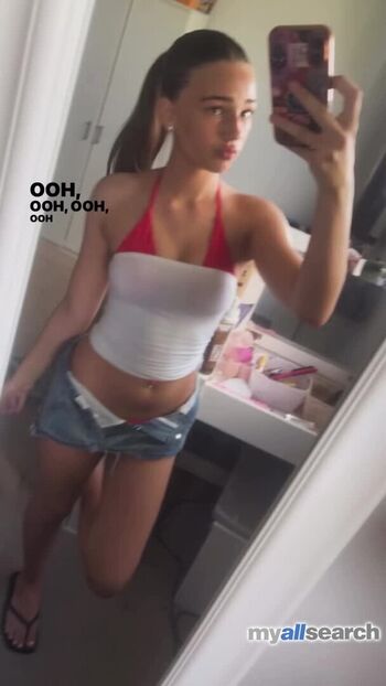 Full leaked Leila jackie young private onlyfans photo