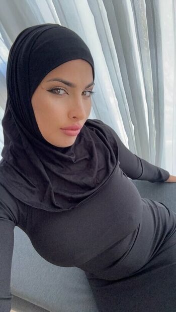 Full leaked Leila onyx private onlyfans photo
