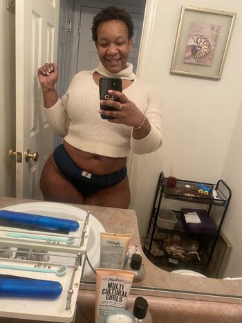 Full leaked Lela bear private onlyfans photo