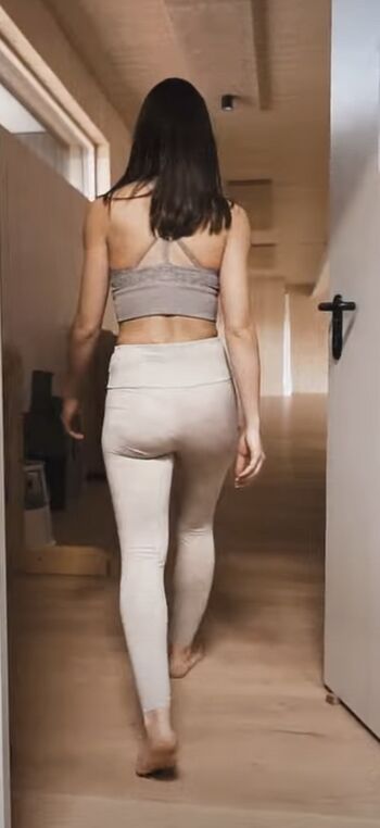 Full leaked Lena pilates yoga private onlyfans photo