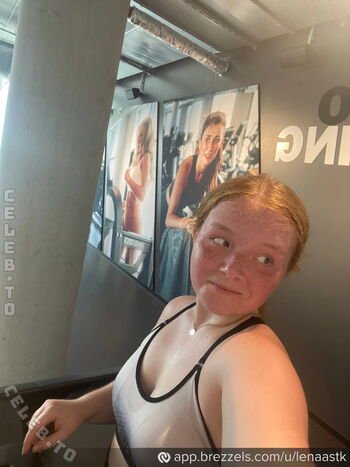 Full leaked Lenaa stk  page private onlyfans photo